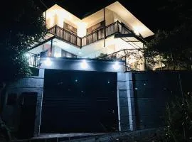 WonderStay Holiday Bungalow - Kandy