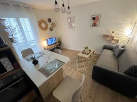 Appartement moderne Wifi Fibre et Parking privé gratuit avec balcon et ascenseur, apartamento en Niort