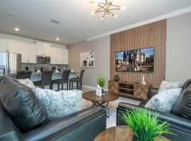 Fantastic Mickey House Waterpark Near Disney 2572