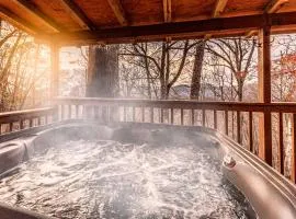 Whiskey Run Cabin, Spectacular Mountain Views