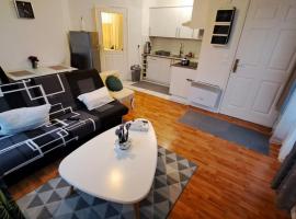 Cozy apartment near Paris, hôtel à Domont