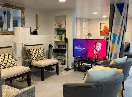 Homestay Basement Falls Church