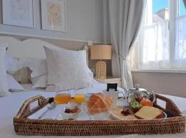 Hôtel Traiteur Les Ormes, The Originals Relais