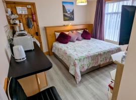 Skellig View Harbour View Sunrise Apartment, apartmán v destinaci Portmagee
