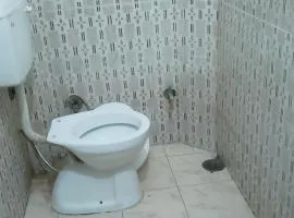 Star hostel 3 km from sangam