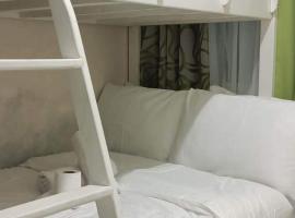 Staycation Taft Ave DLSU Green Res by darpm