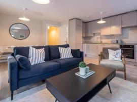 2nd Floor Stylish 2-Bed Apartment, hotel v mestu Drogheda