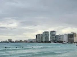 Cancun Beach & Nightlife Paradise SALVIA CONDOMINIUMS