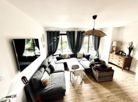 Charming beach house, Les Embruns, hotel en Hermanville-sur-Mer