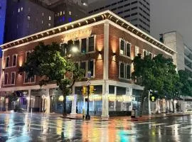 The Beau Hotel Downtown San Diego Gaslamp Quarter