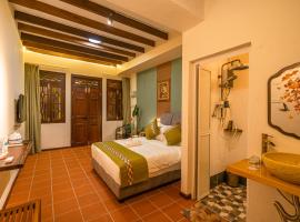 Penang Story LINN House, hotel in George Town