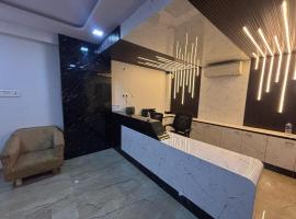 The Aceworth hotel, hotel v destinaci Monber