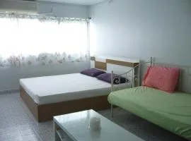 T8 Guest House Don Mueang Challenger