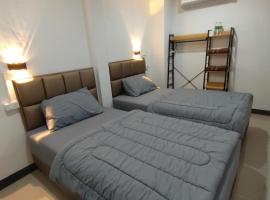นครินทร์ เพลส - Nakarin PIace, hostel in Ban Nong Waeng