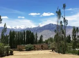 TIH Hotel Jorchung