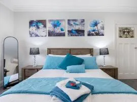 Stylish Home 5min drive to Sovereign Hill & Lake Wendouree