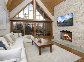 Vail Mountain View #402 condo, hotel em Vail