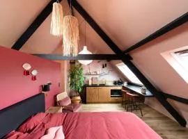 Romantic flat heart of Bruges