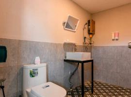 สวนส้มลุงเก๊าโฮมสเตย์แม่แตง, hotel v destinaci Ban Mae Na