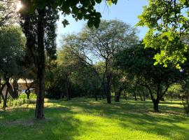 Refugios del Alma 24, hotel v destinaci Villa Las Rosas