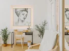 Stylish Stonehouse in Platres