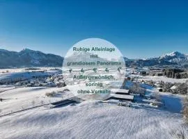 Chalet - Ferienwohnungen - Biohof Stöger - Panoramasüdbalkon - grandiose Aussicht auf See, Berge und Schloss Neuschwanstein