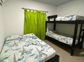 Habitaci&oacute;n Kalu Cove&ntilde;as, hostal en Cove&ntilde;as