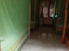 Papajamsurfcamp, hotel v destinaci Pulau Masokut