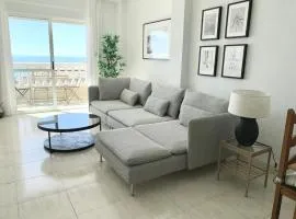 Panoramic Sea Views with Balcony, Air Conditioning and Parking