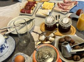 Chambres d'hôtes de Larouquette, hôtel à Monflanquin