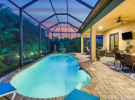 Sunset Cove Marina Gateway-Heated Pool, Spacious, Walk to Dining,Shops,Marina, ξενοδοχείο σε Κέιπ Κόραλ