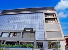 Super Townhouse PBG Mall Vashi, four-star hotel in Turambhe