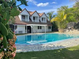 GUIMARAS Beachouse, hotel la plajă din Iloilo City