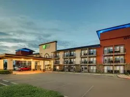 Holiday Inn Express Hotel & Suites Branson 76 Central by IHG