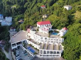 Zura palace