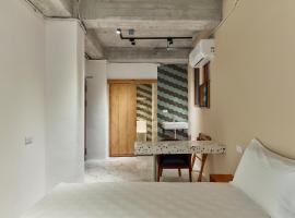 SanHuo 三和大旅社, acomoda&ccedil;&atilde;o em Changhua