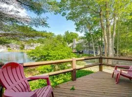 Pool and Marina Access Condo with Deck in Jim Thorpe