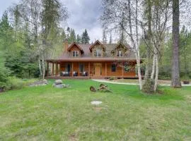 Enchanting Glacier Park Getaway by Flathead Lake!