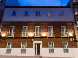 Apartamentos Julio Burell, 74 CAROLA, διαμέρισμα σε Λινάρες