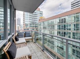 Studio Gem in the lovely Waterfront Communities, villa en Toronto