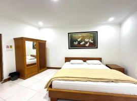 Maison Hotel Bukittinggi, κατάλυμα με κουζίνα σε Bukittinggi