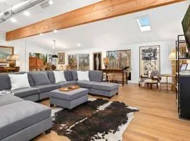 Nanna's Blessing-Walkable to UofA Campus-Spacious