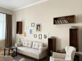 The Gallery Apartment