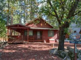 Black Oak Lodge at The Redwoods