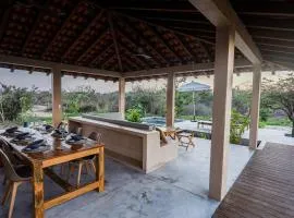 Swell Villa 2 Bedrooms, Private Pool