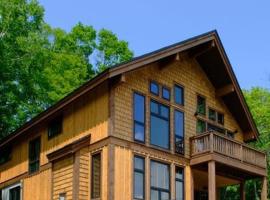 Luxury Ski Chalet Solitude in Hanazono, Niseko, hotel in Kutchan