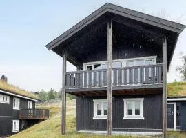 2 Bedroom Cozy Home In Røn