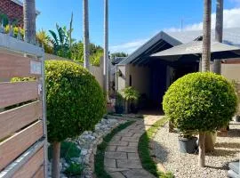 Dolphin Circle Bed and Breakfast