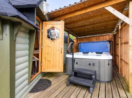 Hazel wood lodge, chal&eacute; alpino em Abergavenny