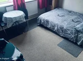 Private room in Hornchurch London Homestay